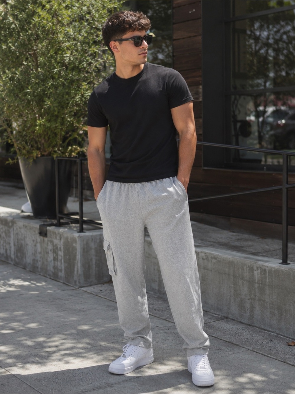 Nike Club Cargo sz XL Gray Athletic Drawstring Fleece Mens Sweatpants